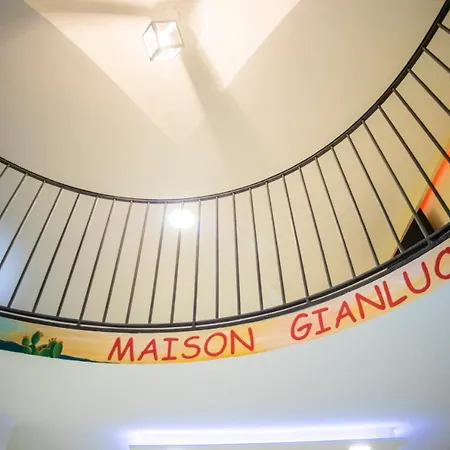 펜션 Maison Gianluca 카타니아
